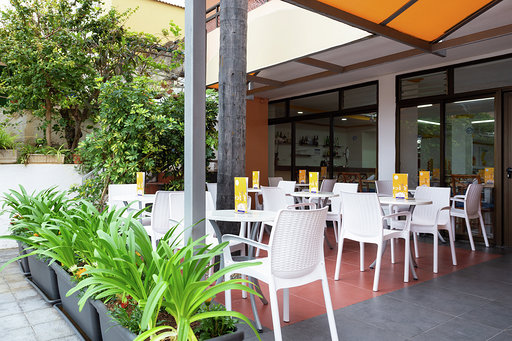 Imagen del bar/restaurante del Hotel Globales Acuario. Foto 5