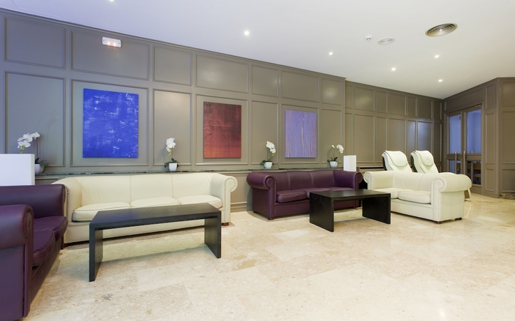 Imagen de los interiores del Hotel Globales América. Foto 15