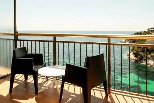 Imagen de la habitación del Hotel Globales Cala Viñas, Cala Viñas. Foto 6