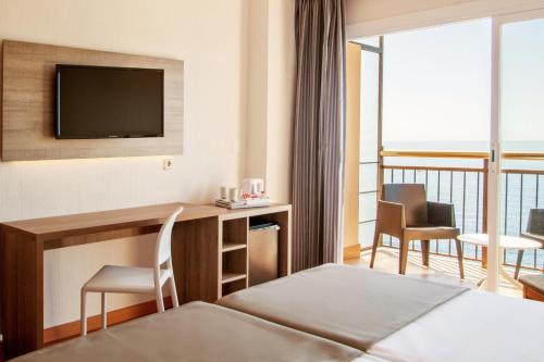 Imagen de la habitación del Hotel Globales Cala Viñas, Cala Viñas. Foto 8