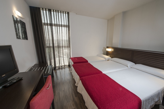 Imagen de la habitación del Hotel Globales Castillo de Ayud. Foto 7