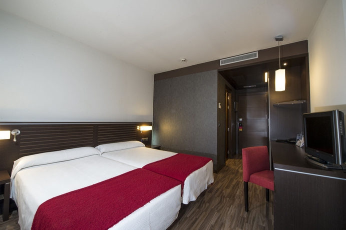 Imagen de la habitación del Hotel Globales Castillo de Ayud. Foto 13