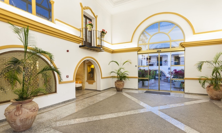 Imagen de los interiores del Hotel Globales Cortijo Blanco. Foto 14