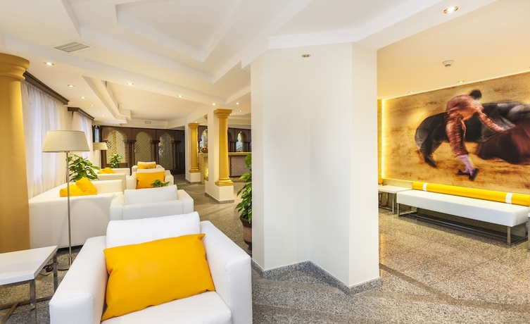 Imagen de los interiores del Hotel Globales Cortijo Blanco. Foto 17