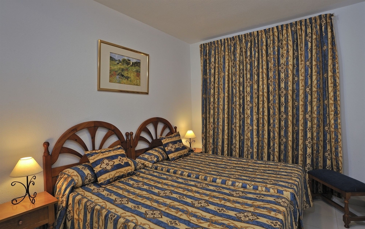 Imagen de la habitación del Hotel Globales Costa Tropical. Foto 4