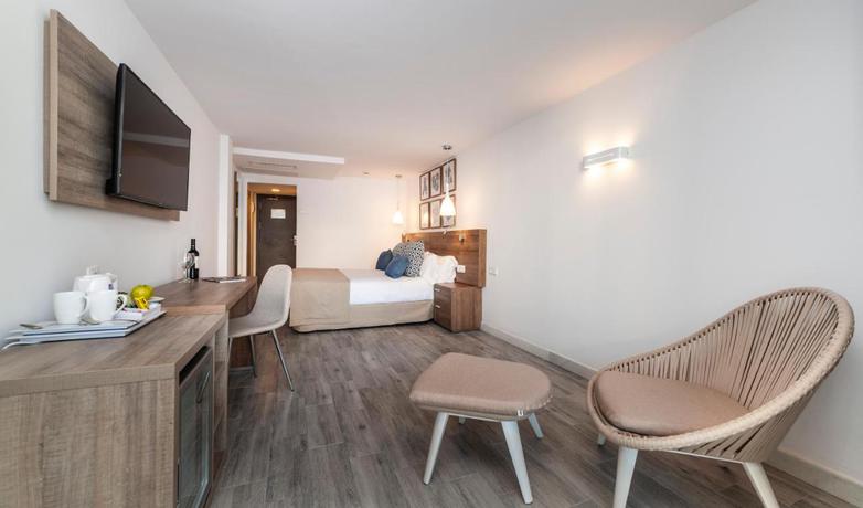 Imagen de la habitación del Hotel Globales Don Pedro. Foto 11