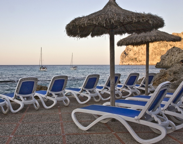 Imagen de los exteriores del Hotel Globales Don Pedro. Foto 16