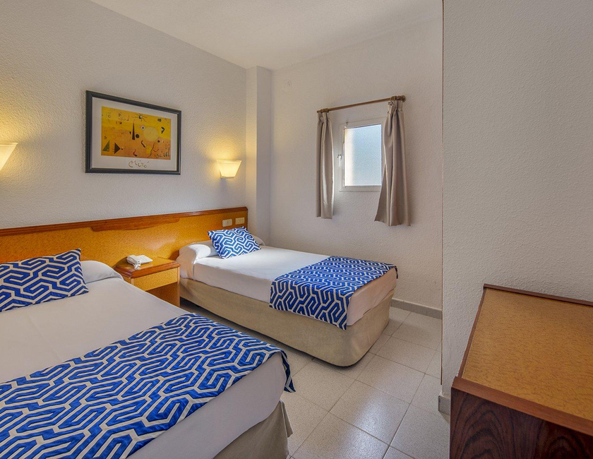 Imagen de la habitación del Hotel Globales Gardenia. Foto 4