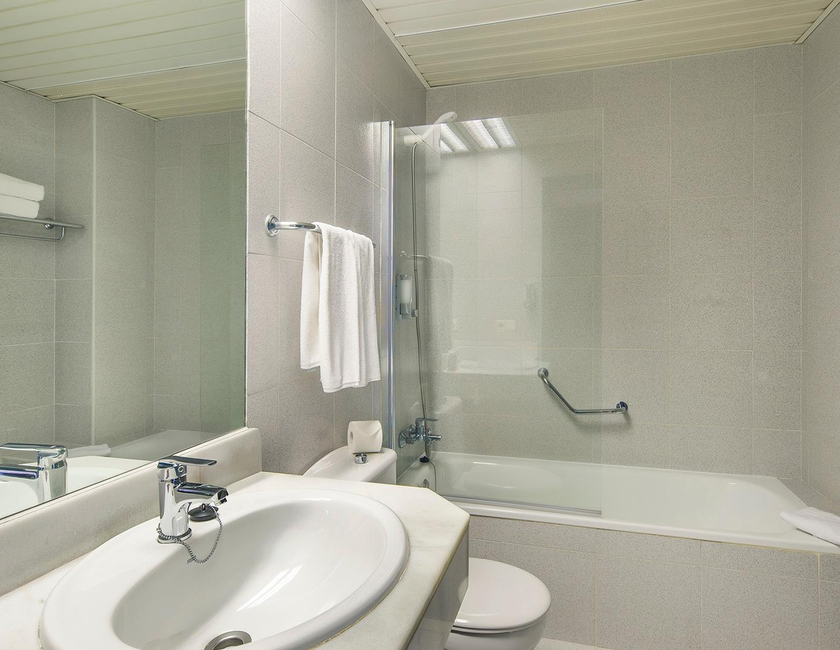 Imagen de la habitación del Hotel Globales Gardenia. Foto 5
