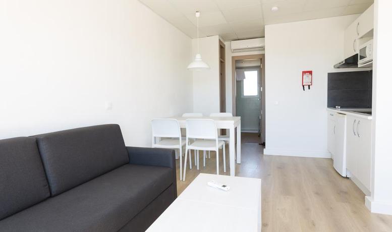 Imagen de la habitación del Hotel Globales Los Delfines. Foto 8