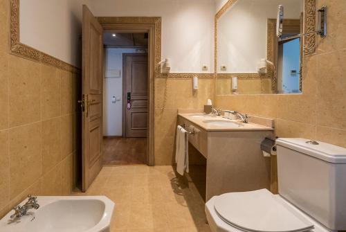 Imagen de la habitación del Hotel Globales Para&iacute;so Beach. Foto 15