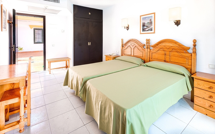 Imagen de la habitación del Hotel Globales Pueblo Andaluz. Foto 6