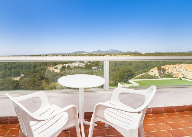 Imagen de la habitación del Hotel Globales Samoa. Foto 2