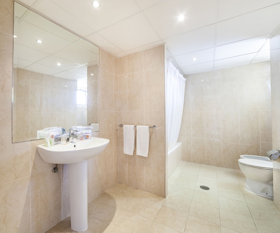 Imagen de la habitación del Hotel Globales Samoa. Foto 3