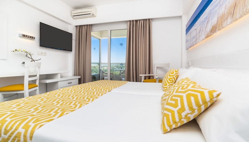 Imagen de la habitación del Hotel Globales Samoa. Foto 7