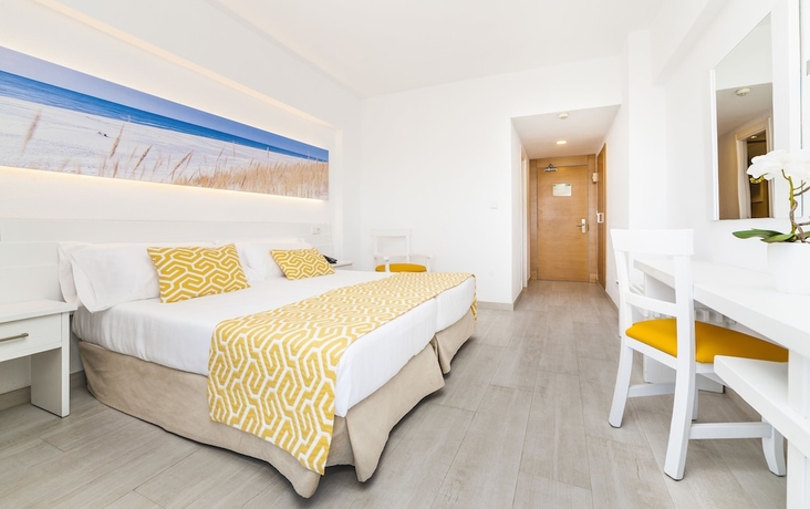 Imagen de la habitación del Hotel Globales Samoa. Foto 8