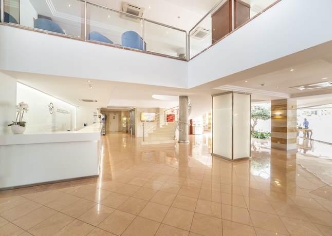 Imagen de los interiores del Hotel Globales Samoa. Foto 13