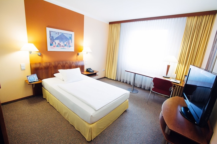 Imagen de la habitación del Hotel Globana Airport. Foto 4