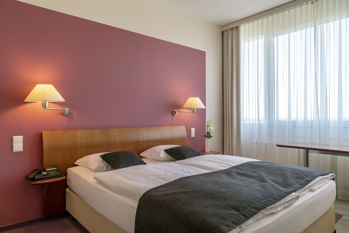 Imagen de la habitación del Hotel Globana Airport. Foto 9