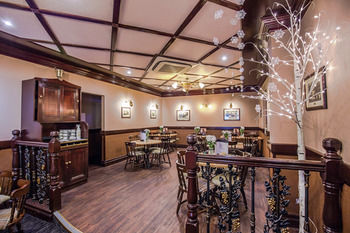Imagen del bar/restaurante del Hotel Globe Inn. Foto 4