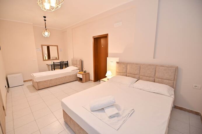 Imagen general del Hotel Globo, Durres. Foto 2