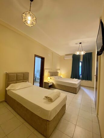 Imagen de la habitación del Hotel Globo, Durres. Foto 13