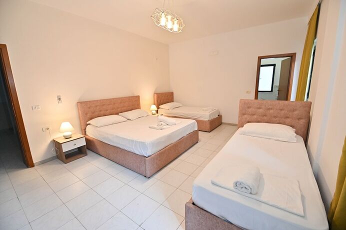 Imagen de la habitación del Hotel Globo, Durres. Foto 17