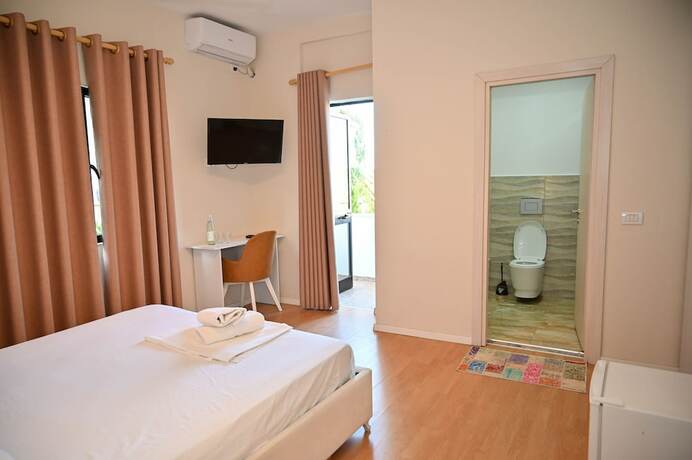 Imagen general del Hotel Globo, Durres. Foto 9