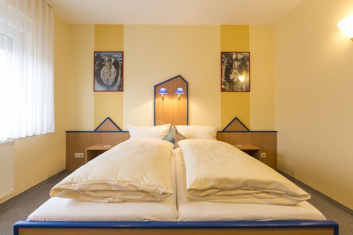 Imagen de la habitación del Hotel Globotel Business. Foto 2