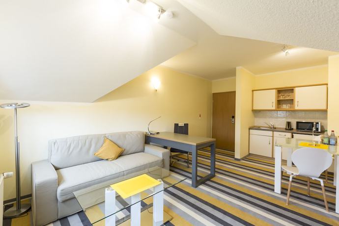 Imagen de la habitación del Hotel Globotel Business. Foto 10