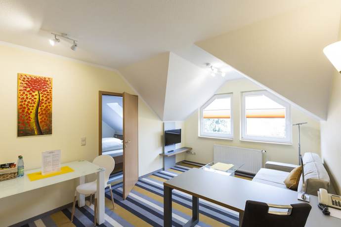 Imagen de la habitación del Hotel Globotel Business. Foto 11