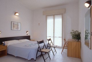 Imagen de la habitación del Hotel Globus, Rimini. Foto 3