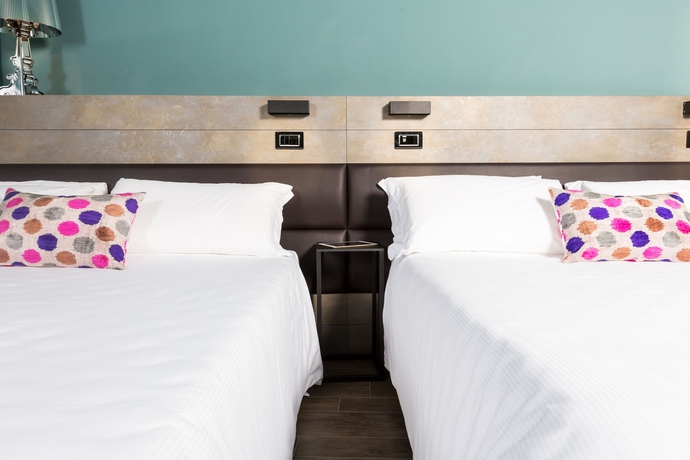 Imagen de la habitación del Hotel Globus Urban. Foto 12