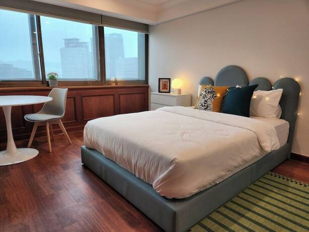 Imagen de la habitación del Hotel Glocaloca. Foto 20