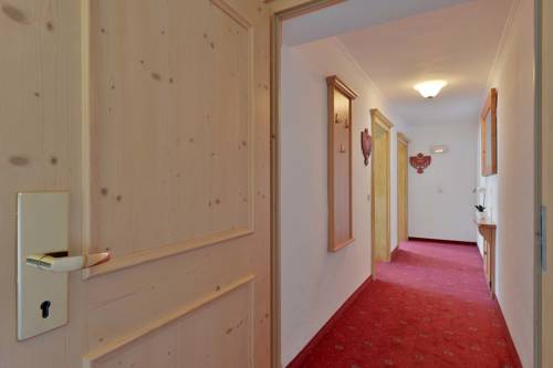 Imagen de la habitación del Hotel Glockenstuhl. Foto 16