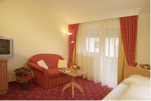 Imagen de la habitación del Hotel Glockenstuhl. Foto 5