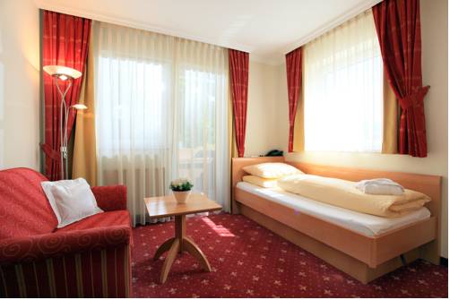 Imagen de la habitación del Hotel Glockenstuhl. Foto 13