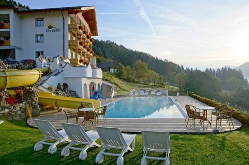 Imagen de los exteriores del Hotel Glocknerhof. Foto 4