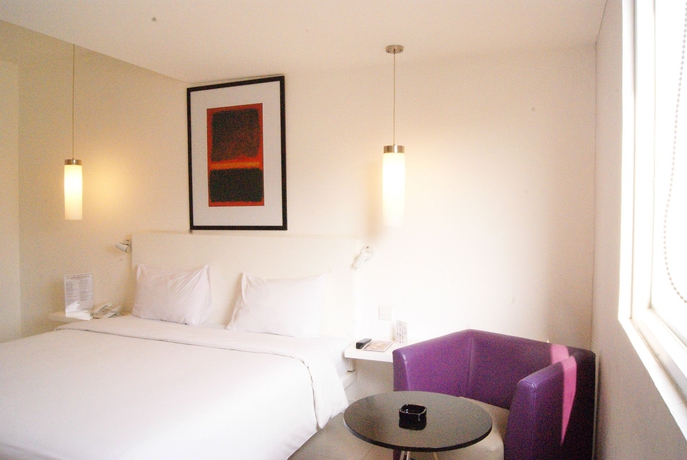 Imagen de la habitación del Hotel Glodok Plaza. Foto 9