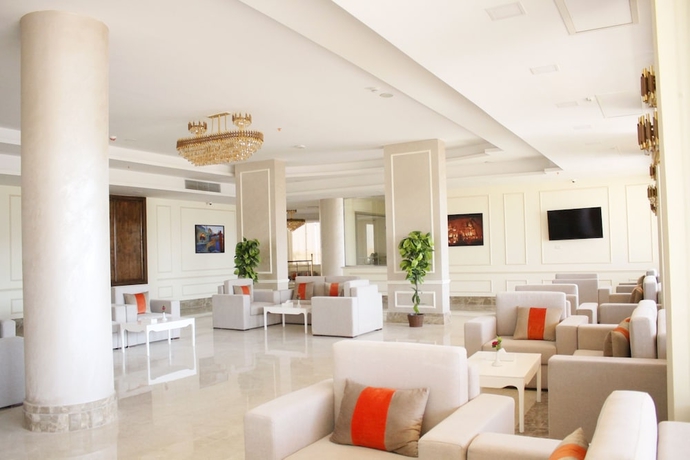 Imagen de los interiores del Hotel Gloria Aqua Park. Foto 19