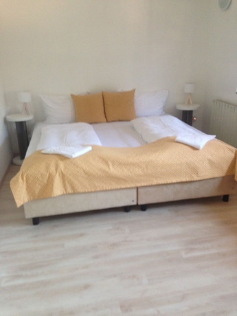 Imagen de la habitación del Hotel Gloria Budapest City Center. Foto 9