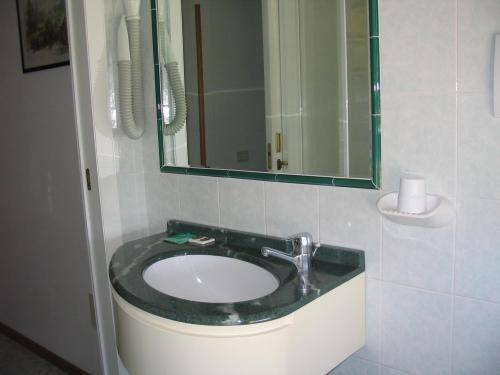 Imagen de la habitación del Hotel Gloria, Gabicce Mare. Foto 4