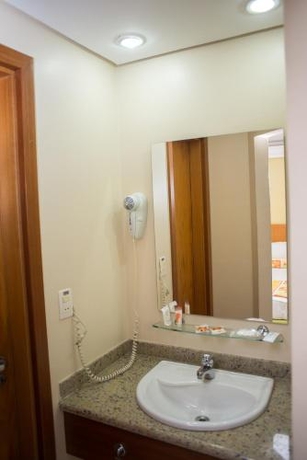 Imagen de la habitación del Hotel Gloria Garden Suites. Foto 6