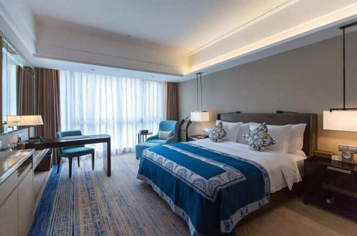 Imagen de la habitación del Hotel Gloria Grand Hotel. Foto 2