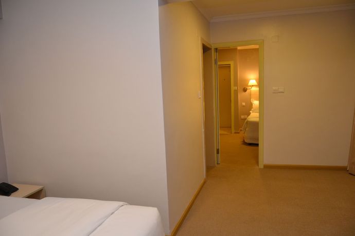Imagen de la habitación del Hotel Gloria, Kigali. Foto 17