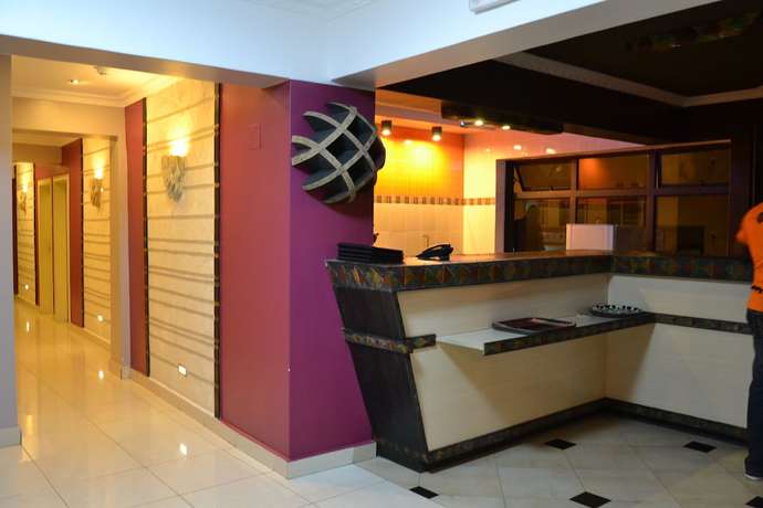 Imagen de los interiores del Hotel Gloria, Kigali. Foto 20