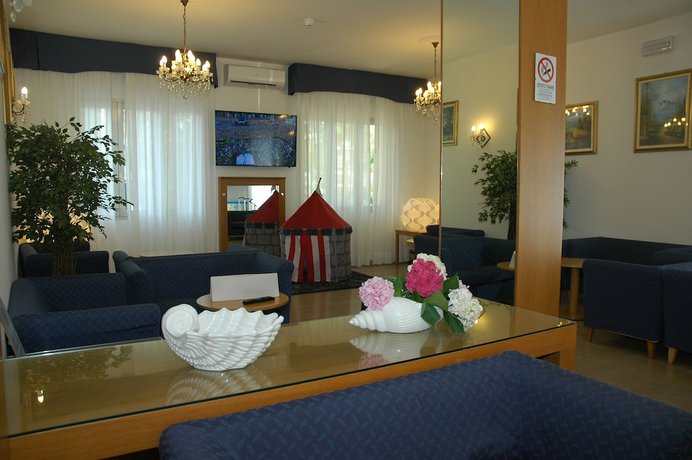Imagen de los interiores del Hotel Gloria, Lignano Sabbiadoro. Foto 19