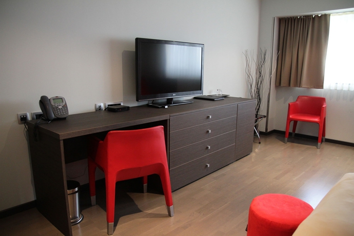 Imagen de la habitación del Hotel Gloria, Liubliana. Foto 9