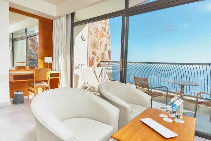 Imagen de la habitación del Hotel Gloria Palace Amadores Thalasso. Foto 21