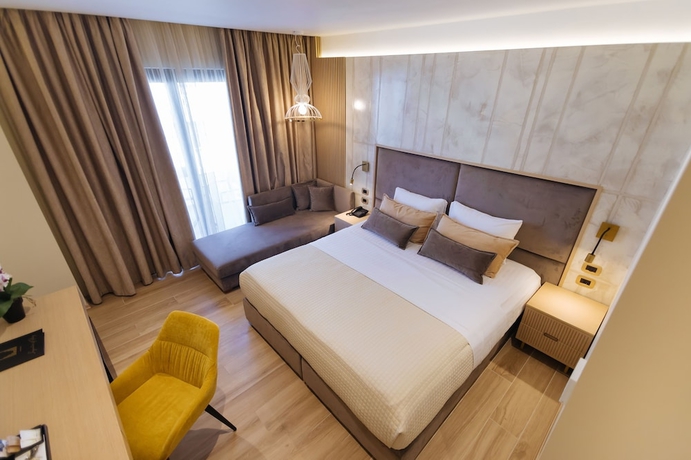 Imagen de la habitación del Hotel Gloria Palace, Durres. Foto 3